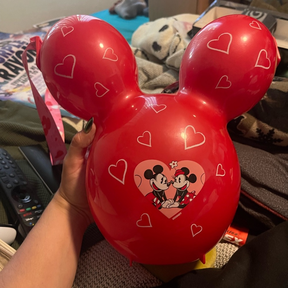 Valentine’s Day popcorn bucket